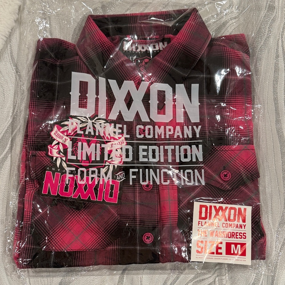 DIXXON Limited Edition The Warrioress Breast Cancer Awareness Flannel